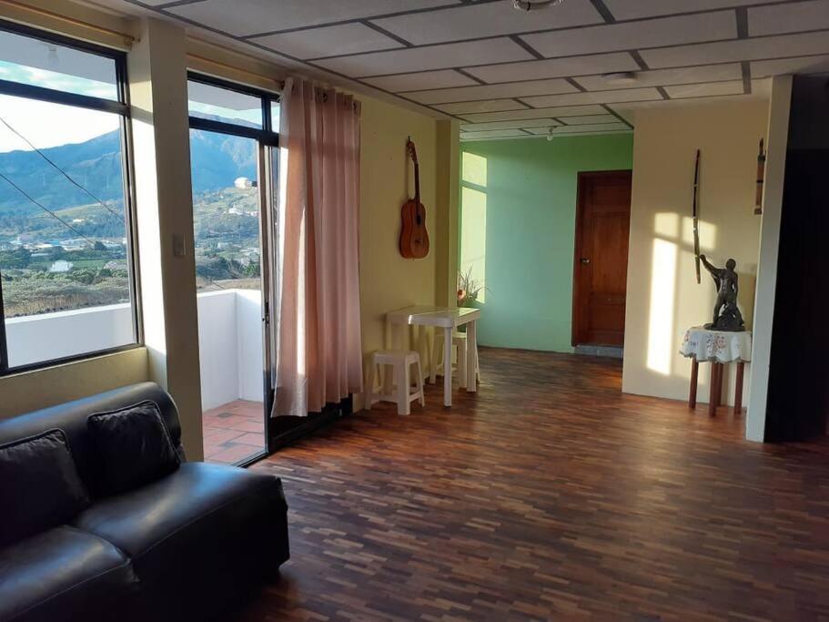 Amplio Y Comodo Departamento. Loja Extérieur photo